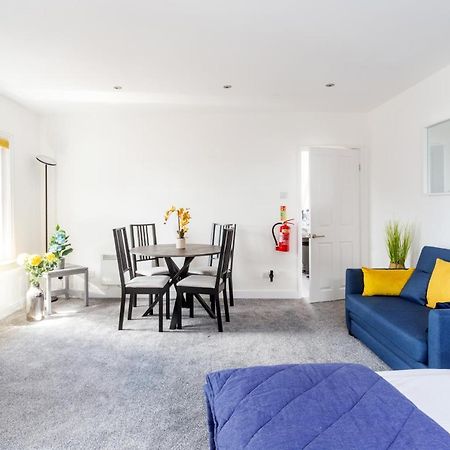 Beach View Luxury Apartment Lyme Regis Exteriér fotografie