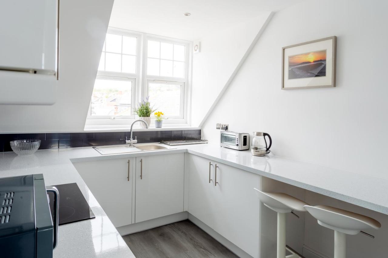 Beach View Luxury Apartment Lyme Regis Exteriér fotografie